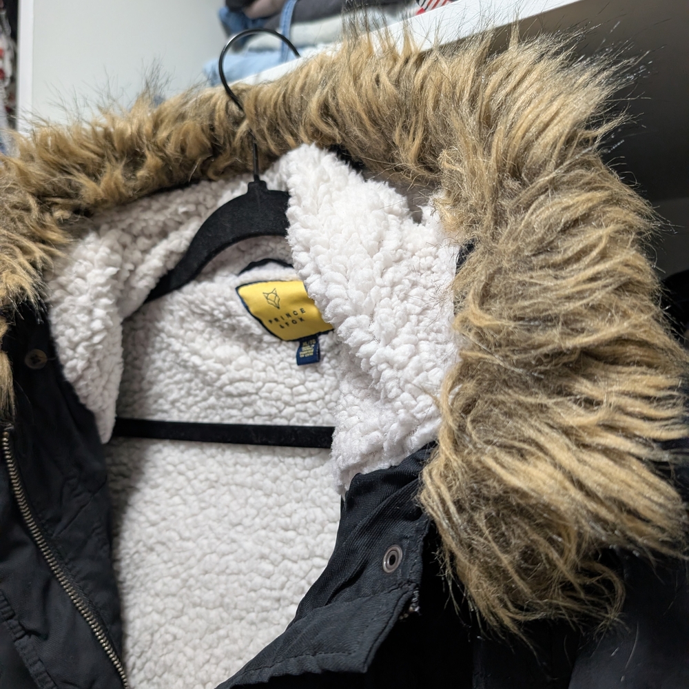 Prince & Fox Black Utility Jacket with Faux Fur Trim - Picture 4 of 6